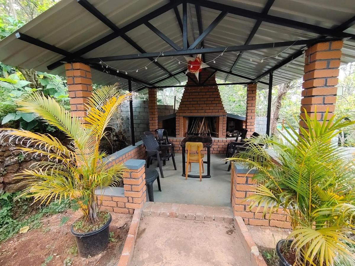 Silver Spruce Entire Nature Villa Котагири Екстериор снимка